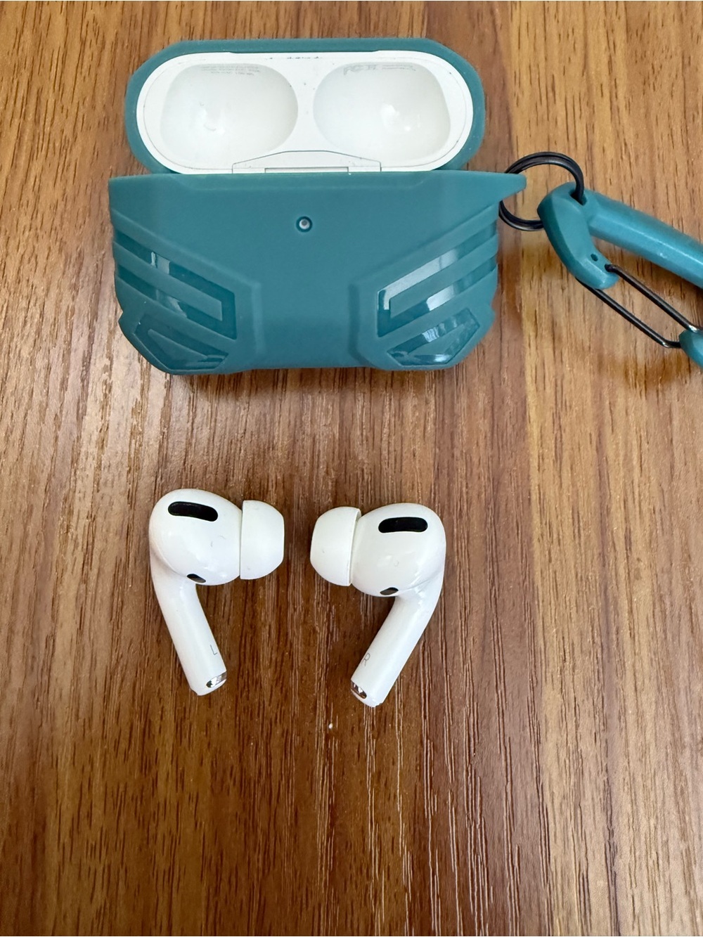 Apple AirPods Pro 1st gen magsafe with extra Teal Green Silicone Protective Case